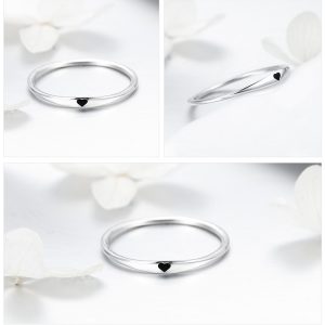 ANELLO CON CUORE ARGENTO